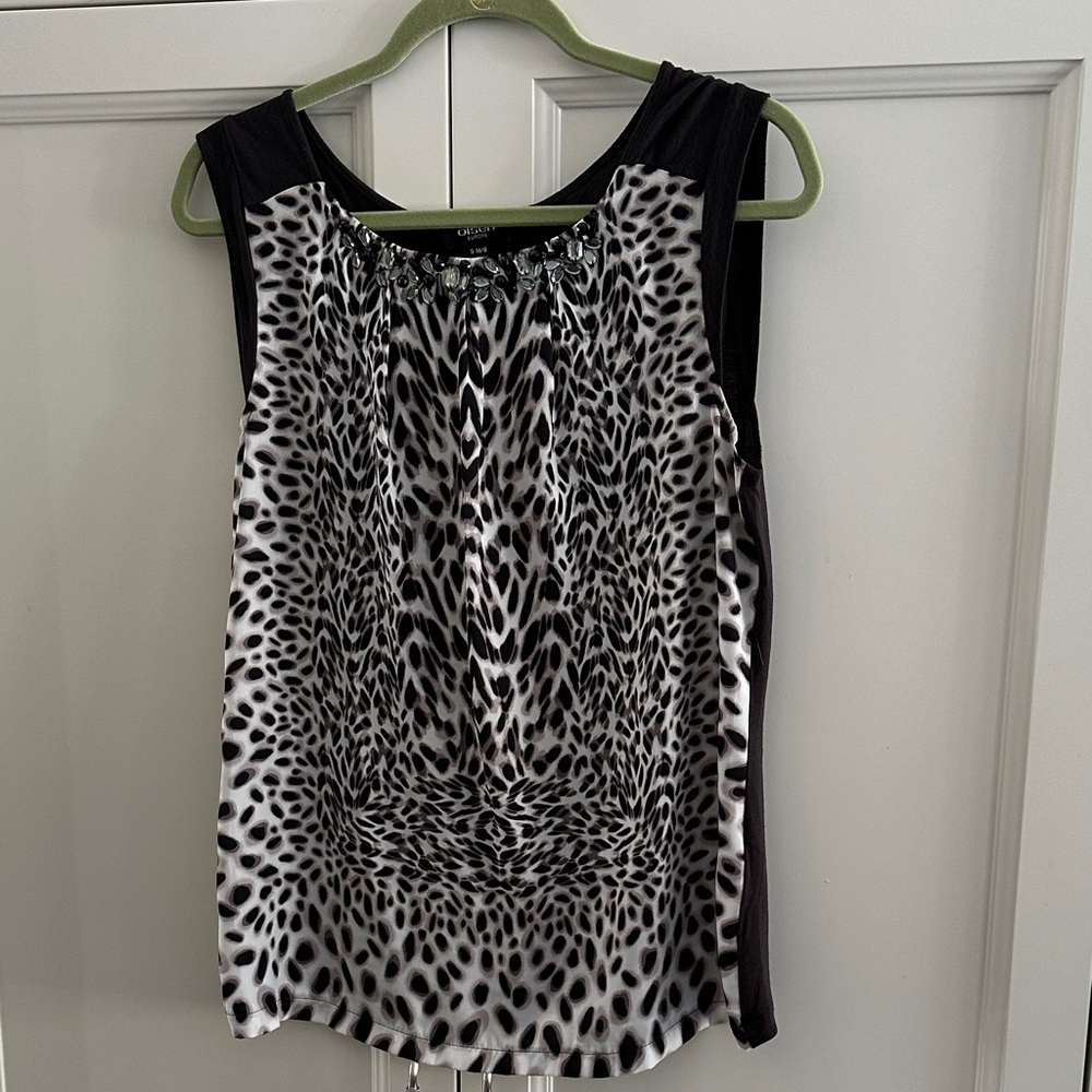 Colorful Patterned Tops Bundle - Picture 10 of 11